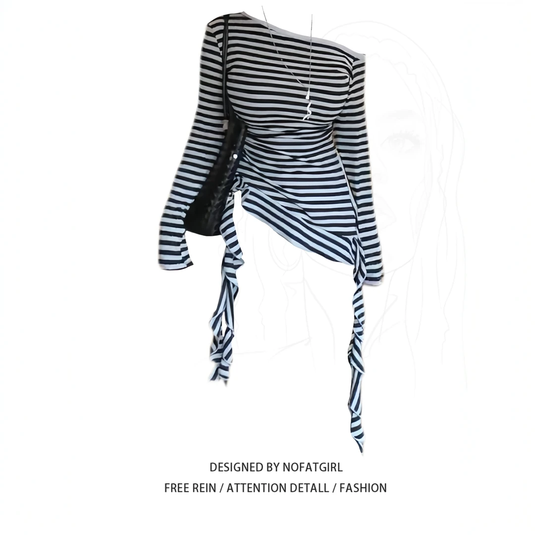 大码胖MM韩系设计感斜肩条纹长袖T恤女秋季新款修身显瘦打底上衣