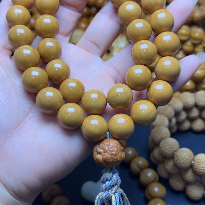 吊坠橄榄核聚宝盆