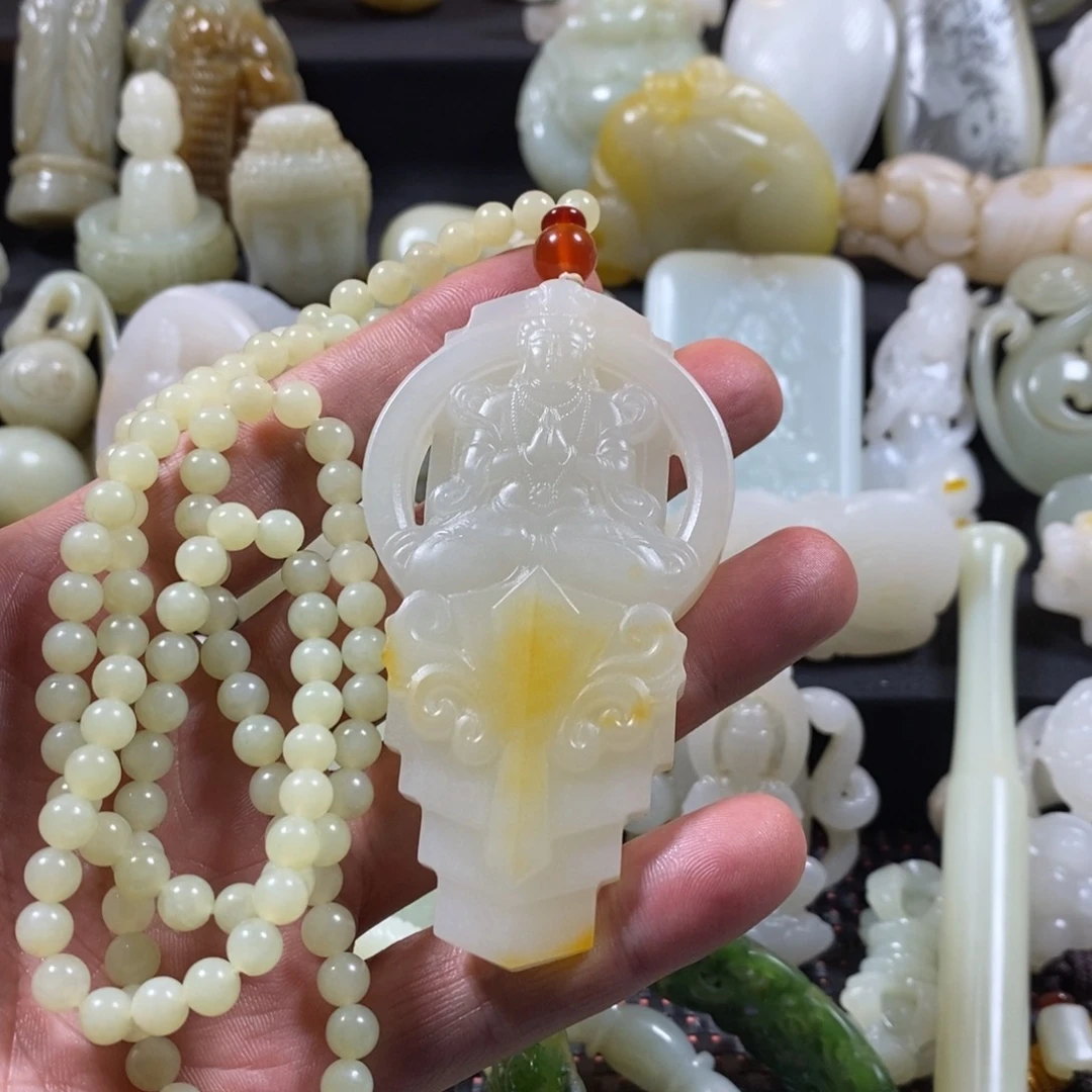 和田玉颈饰未镶嵌