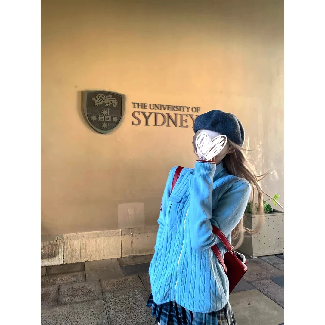 奥本海默 高领拼接双拉链套头毛衣女高腰格纹百褶裙秋季时尚套装