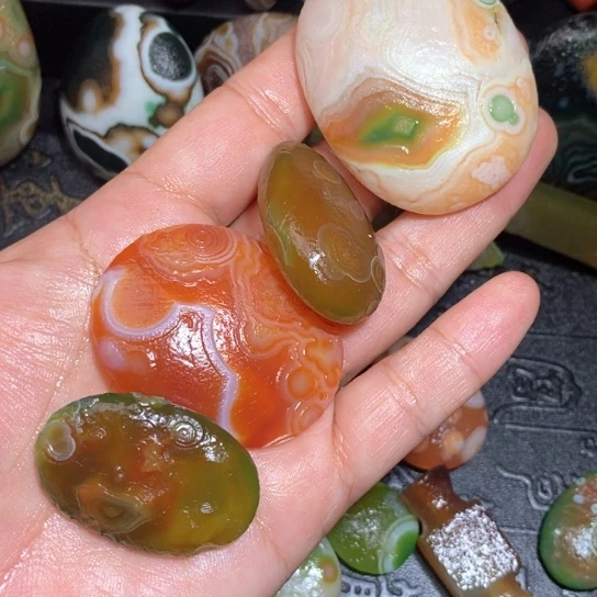 石英质玉珠宝半成品未镶嵌用****1