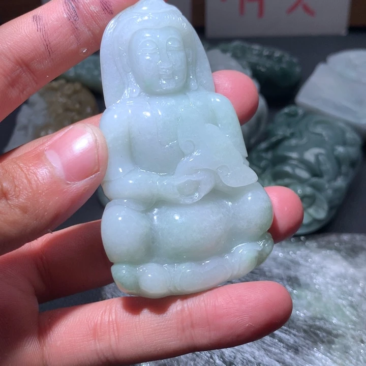 翡翠未镶嵌颈饰保真天然a货翡翠