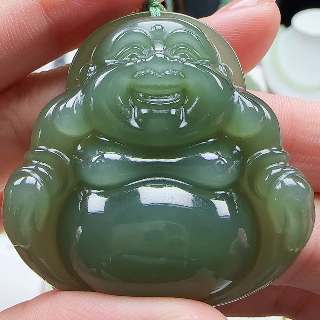 和田玉足金镶嵌颈饰