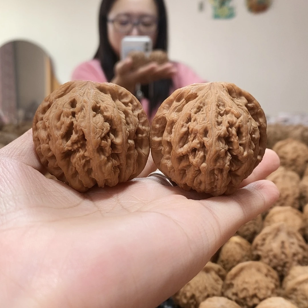 文玩核桃吊坠粗筋45黄
