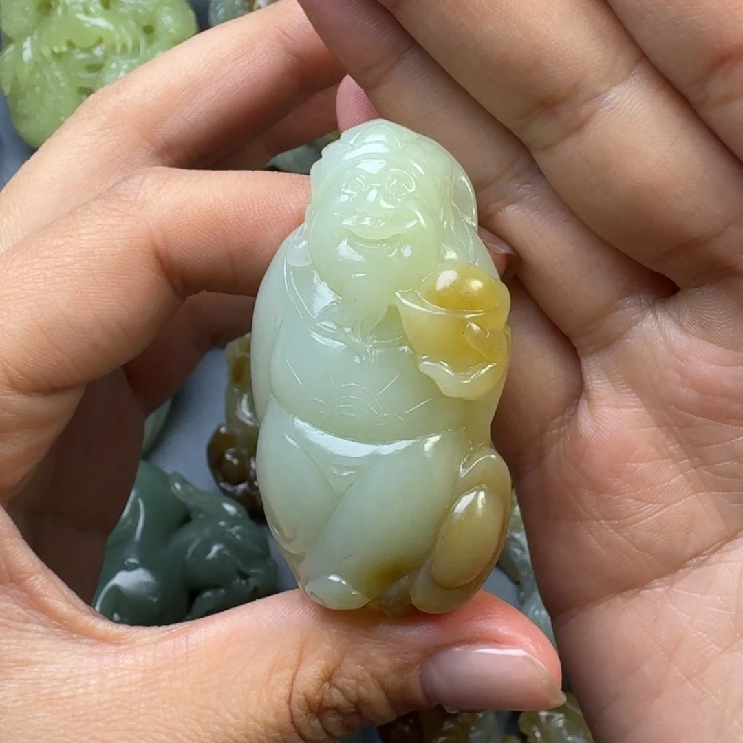 和田玉颈饰未镶嵌封*