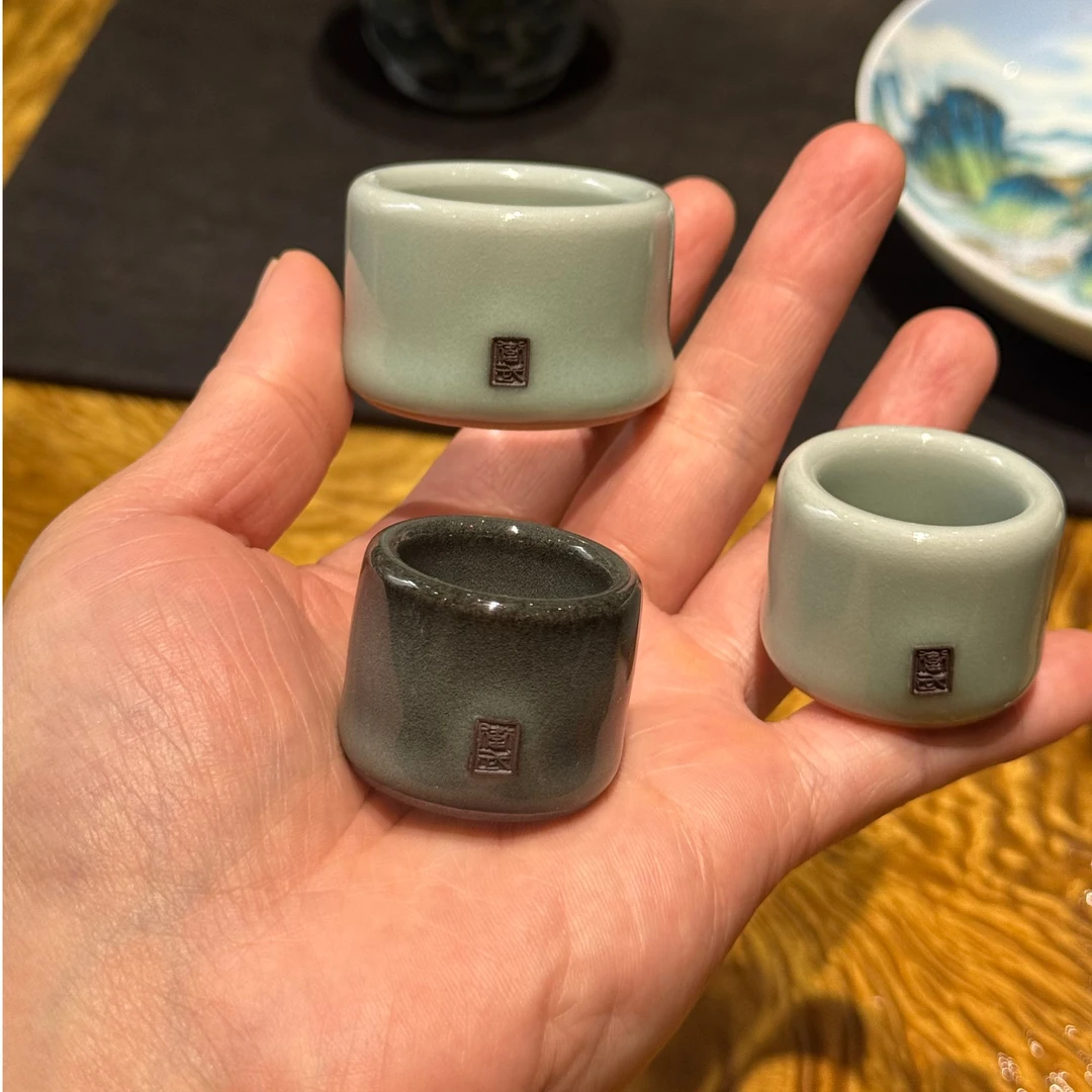 【阿闽】陈卫武手工作品：黑美人扳子盖置 粉青扳子盖置 纯手工