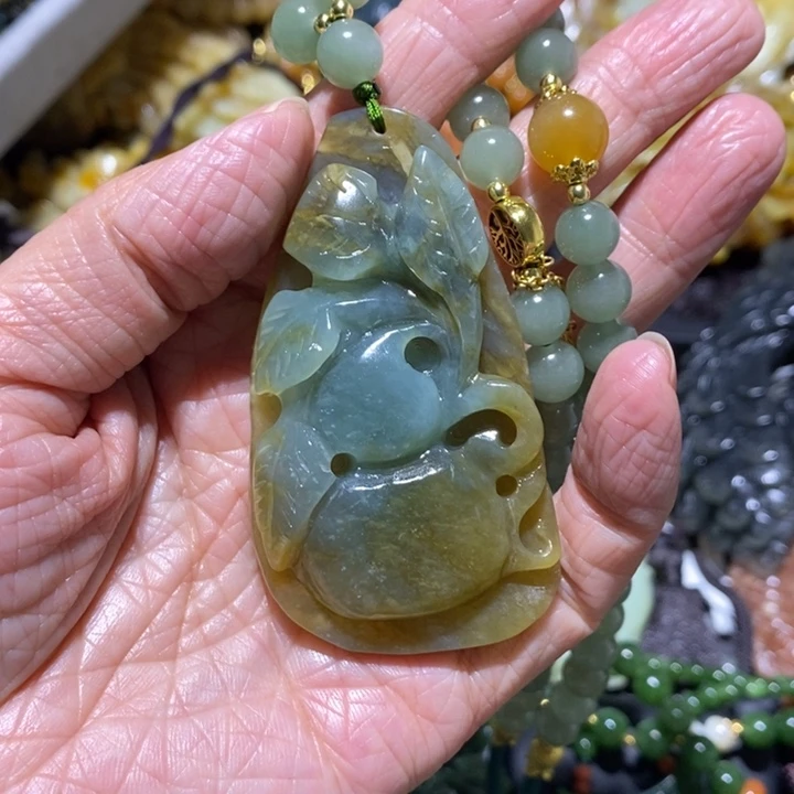 岫玉岫玉吊坠未镶嵌