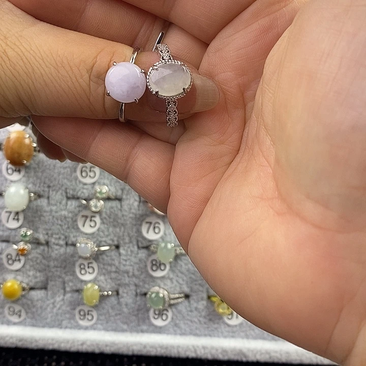 未镶嵌戒指翡翠多****芽缅甸