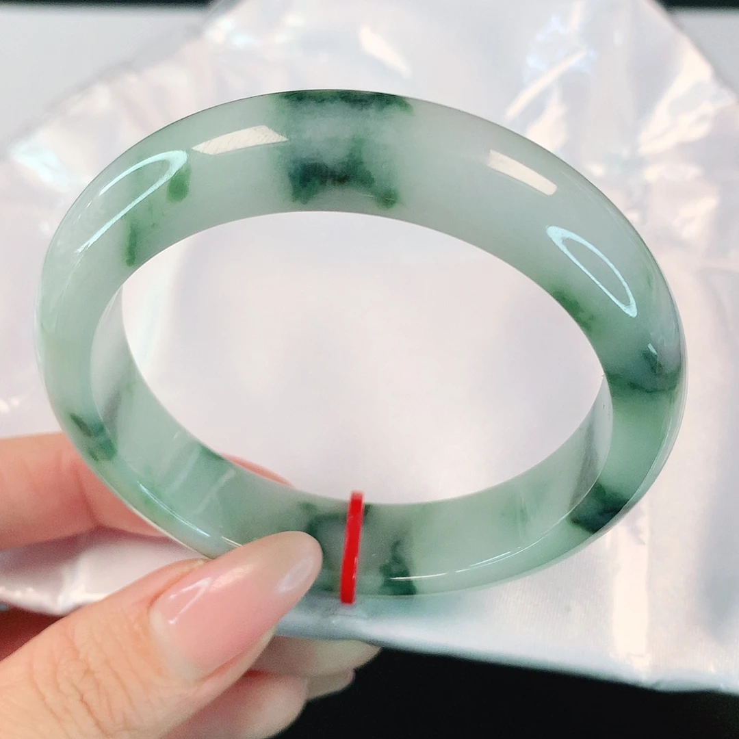 翡翠手镯未镶嵌175翡翠