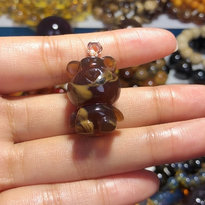 青***草足银镶嵌琥珀手链溶洞小熊