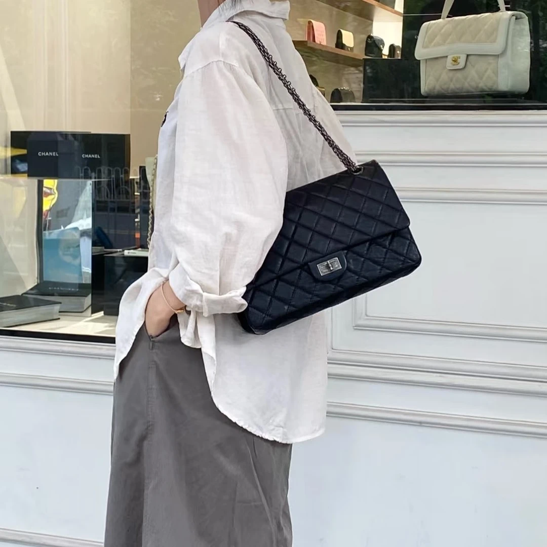 95新 Chanel/香奈儿 黑银中号 香奈儿/单肩包/sk 1158