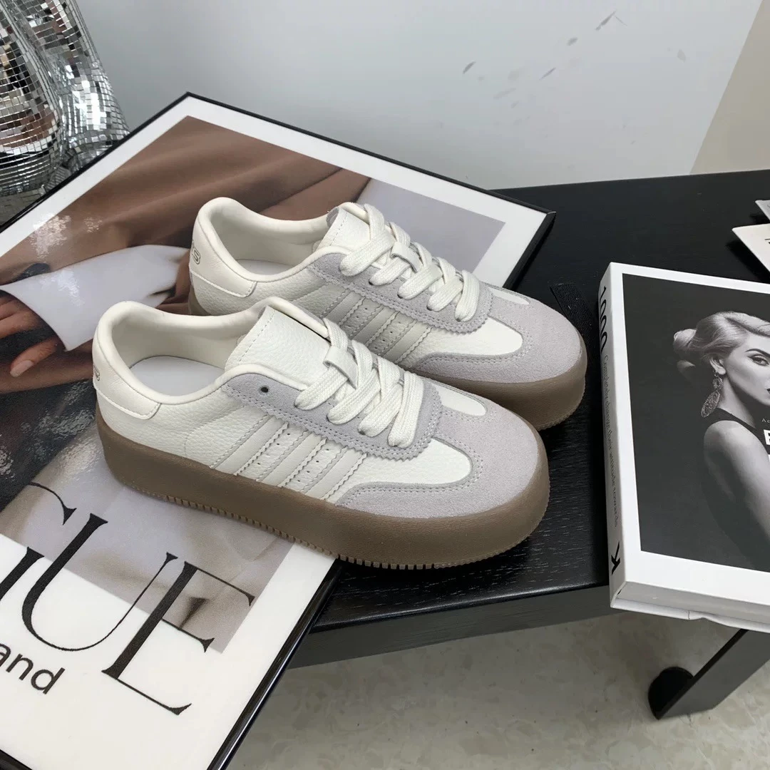 2025春秋新款运动休闲鞋百搭厚底德训鞋真皮低帮阿甘鞋女板鞋2016