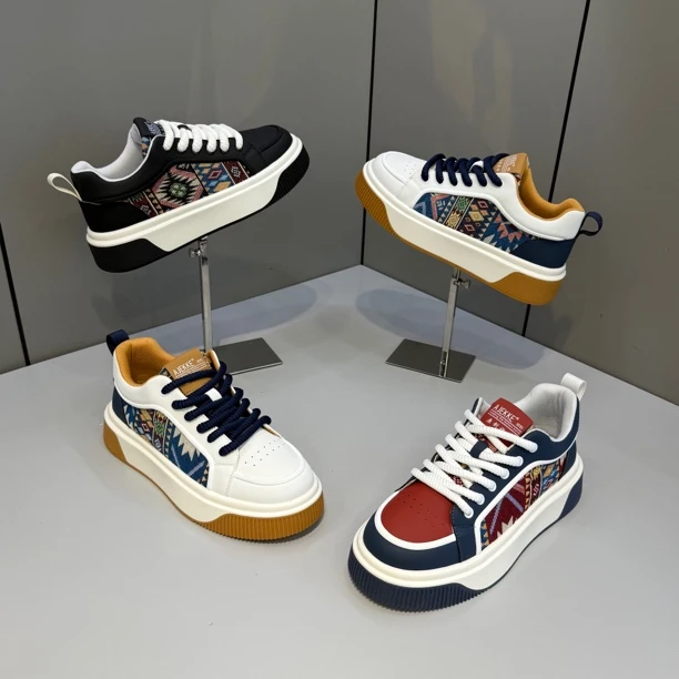 2024秋季新款男士厚底轻奢舒适网红老爹鞋时尚休闲百搭潮流男鞋子