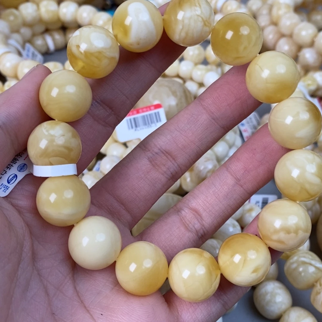 ****࿐蜜蜡未镶嵌珠宝奇石30g15mm
