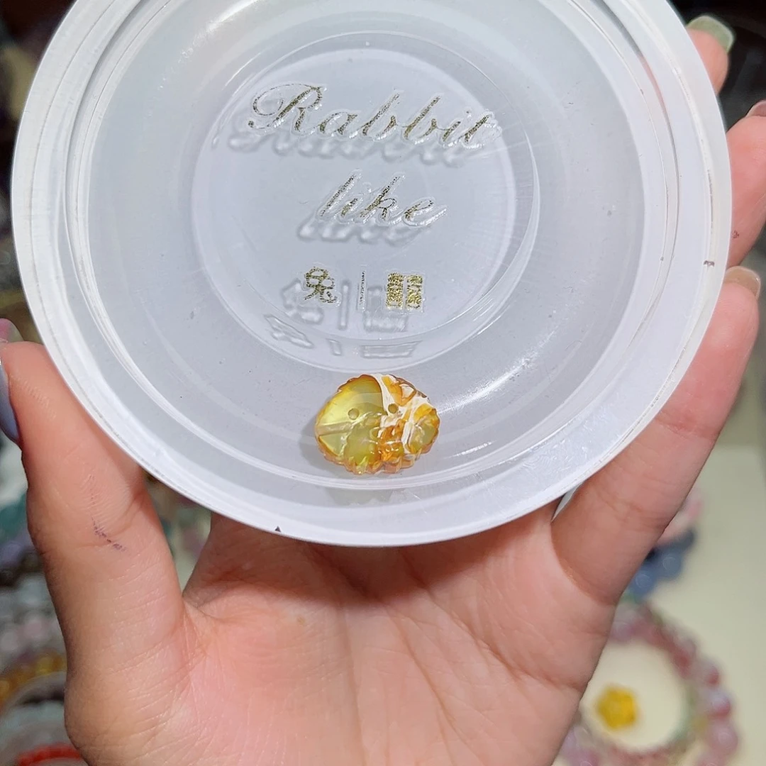 水晶手串未镶嵌红****臭蜜蜡