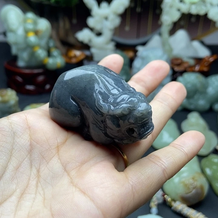 未镶嵌和田玉把件