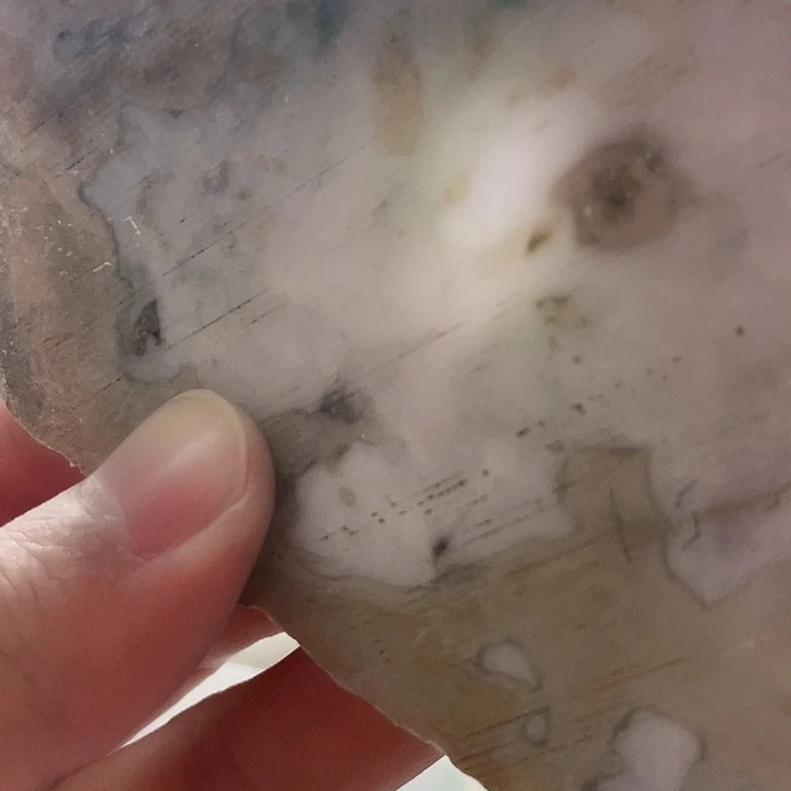 翡翠挂件未镶嵌毛料68