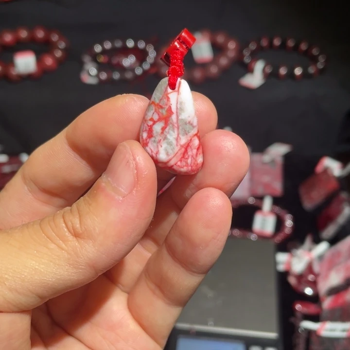 天然辰砂天然朱砂手机链