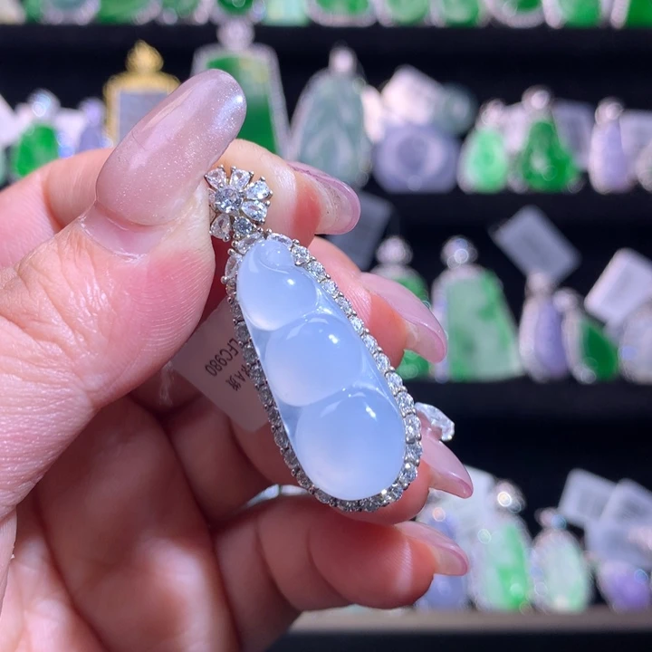 【闪购商品】颈饰银S925镶嵌翡翠天然翡翠