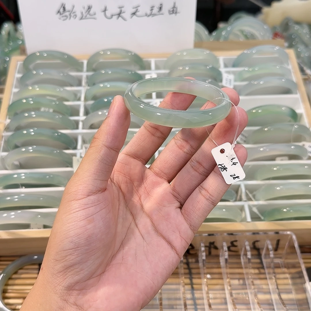 手镯玛瑙/玉髓未镶嵌圈口54.4