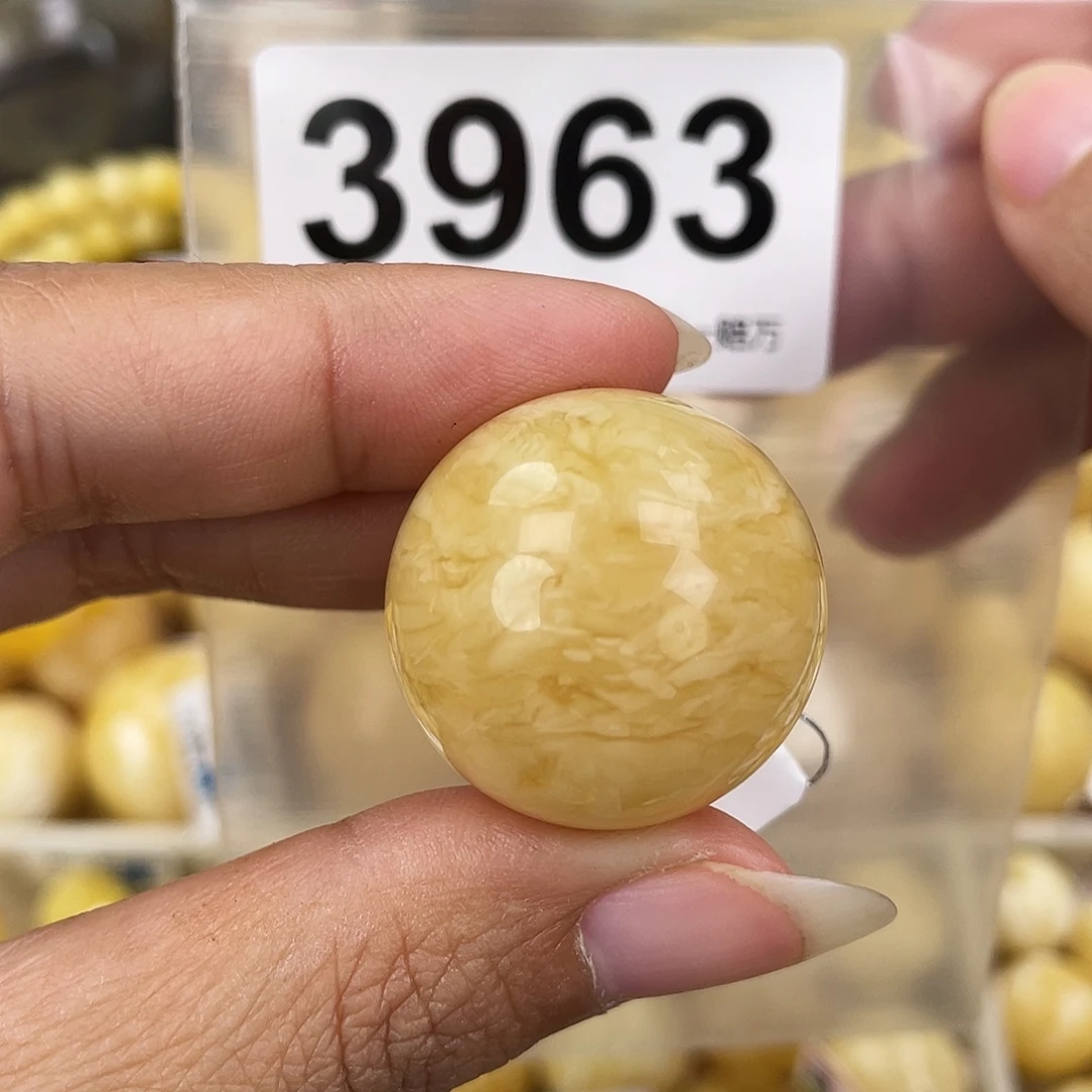 蜜蜡未镶嵌裸石26.1