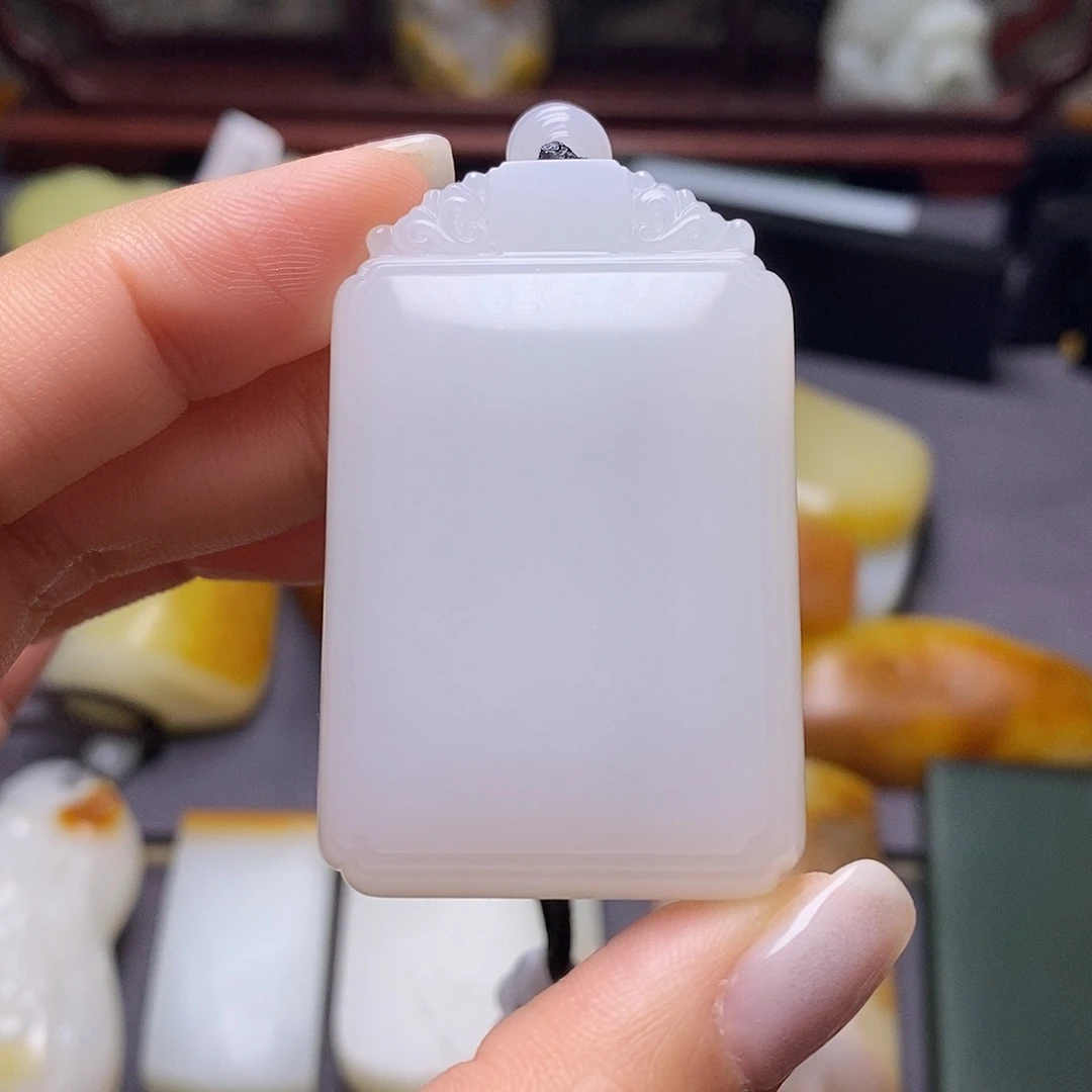 和田玉未镶嵌挂件