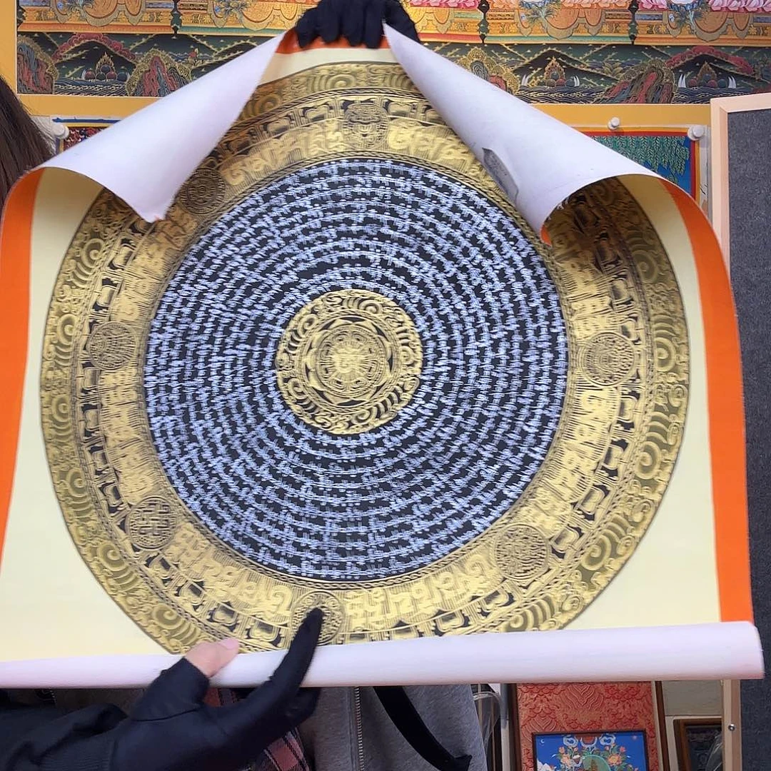 卷轴画纯手绘唐卡六字真言50厘米左右