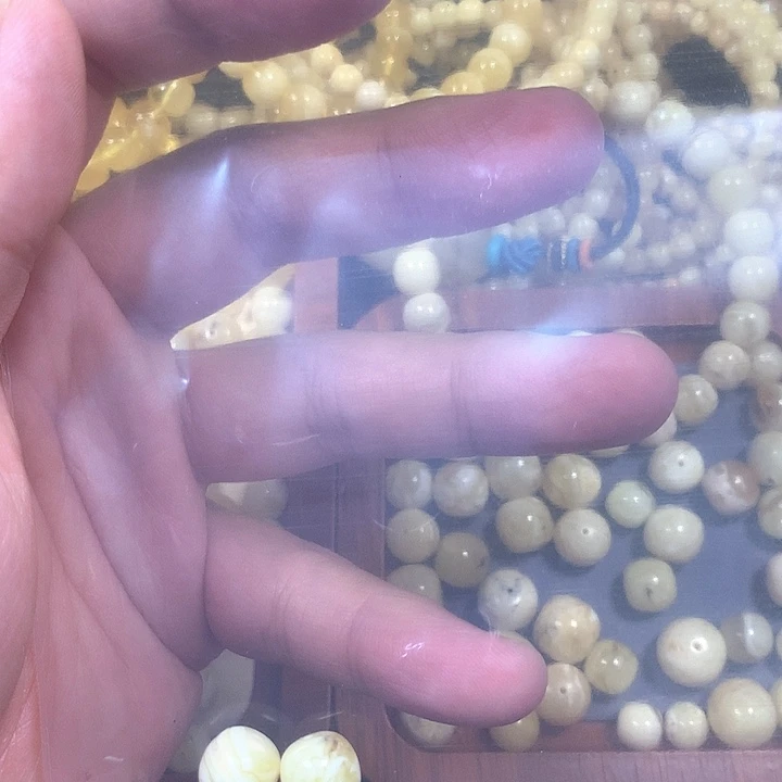 裸石琥珀未镶嵌?9.5。2颗