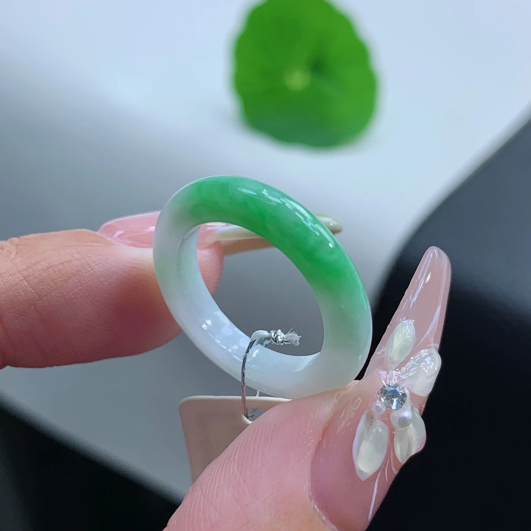 10-11号 缅甸天然A货 白底青飘阳绿飘绿戒圈 内径15.5-3.5-3.5mm