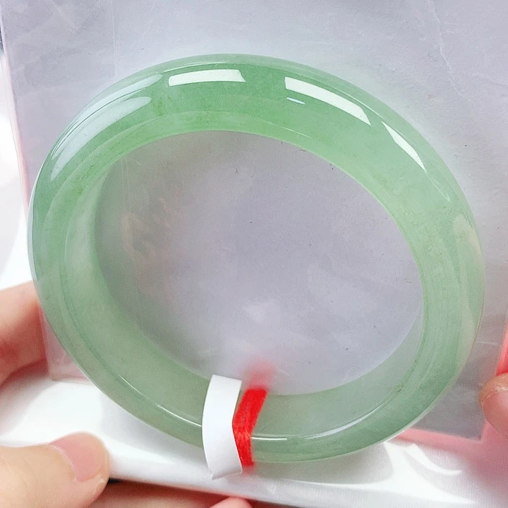未镶嵌手镯翡翠54圈