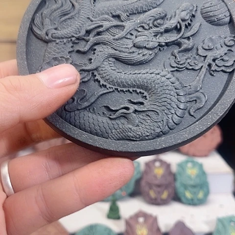 O***a泥塑黑龙涎香方玄龙护主福利价