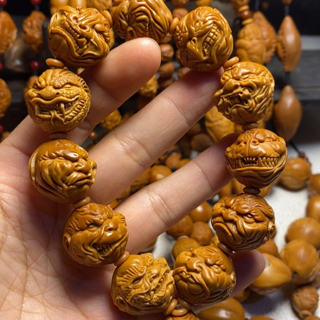 拾***转橄榄核吊坠生肖恶僧