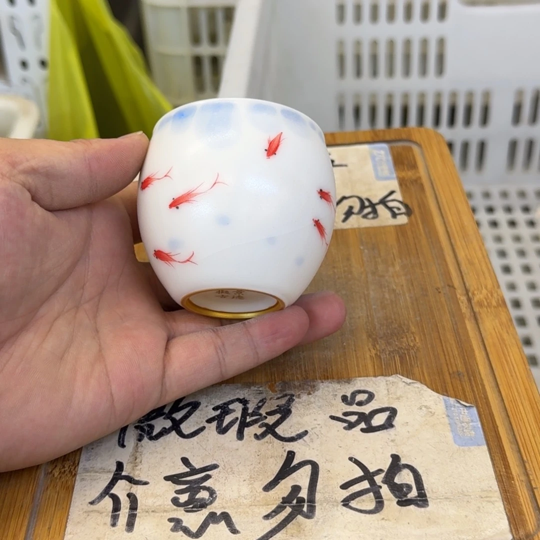 微瑕疵介意勿拍陶瓷器皿X590