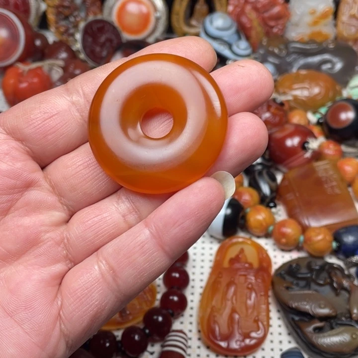 玛瑙/玉髓未镶嵌颈饰