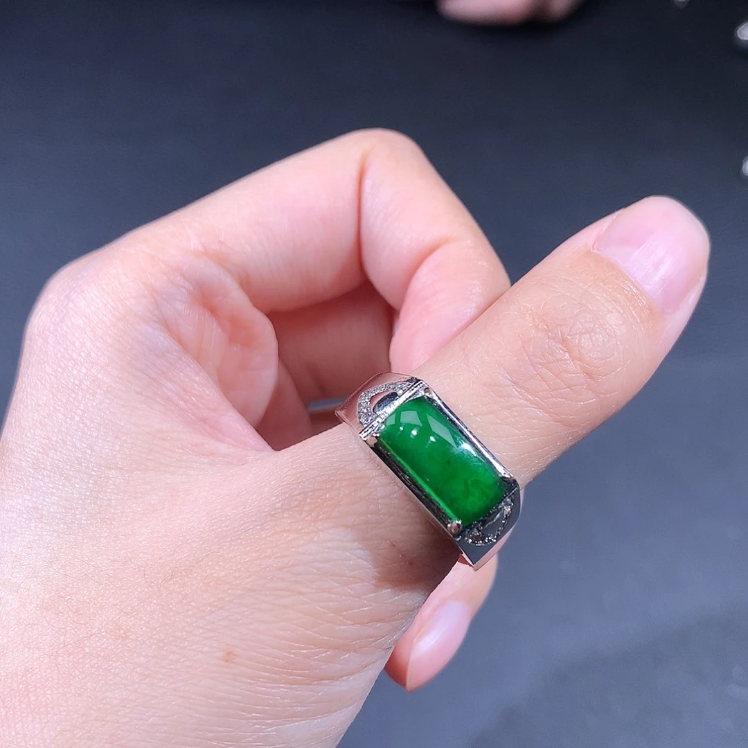 未镶嵌戒指翡翠翡翠