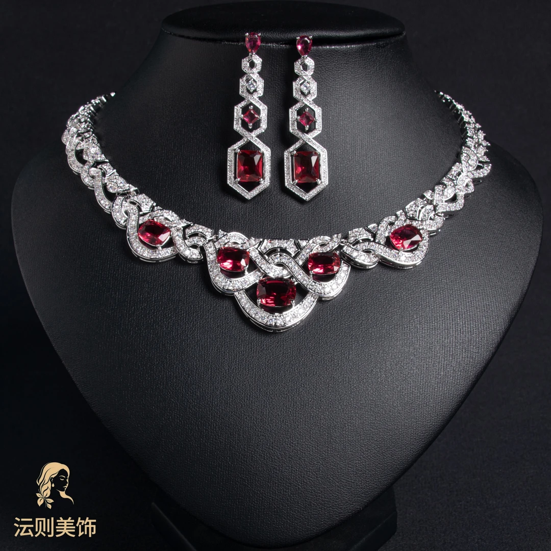 H《绯锁》LYTJ30538红色几何时尚走秀款坠链