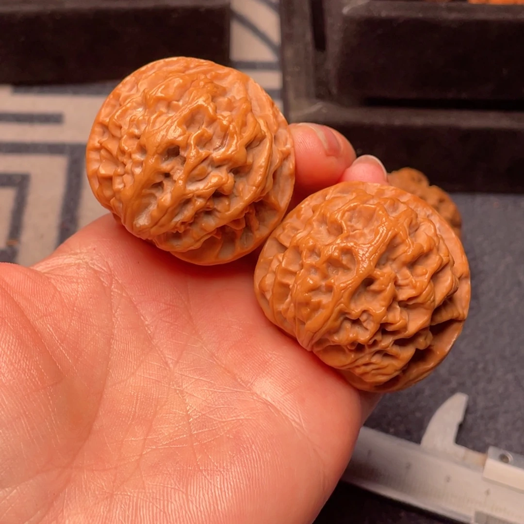 文玩核桃吊坠秦岭核桃7