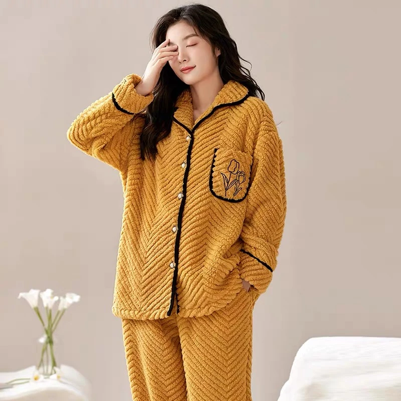 115-姜黄黑包边冬季套装款号83312