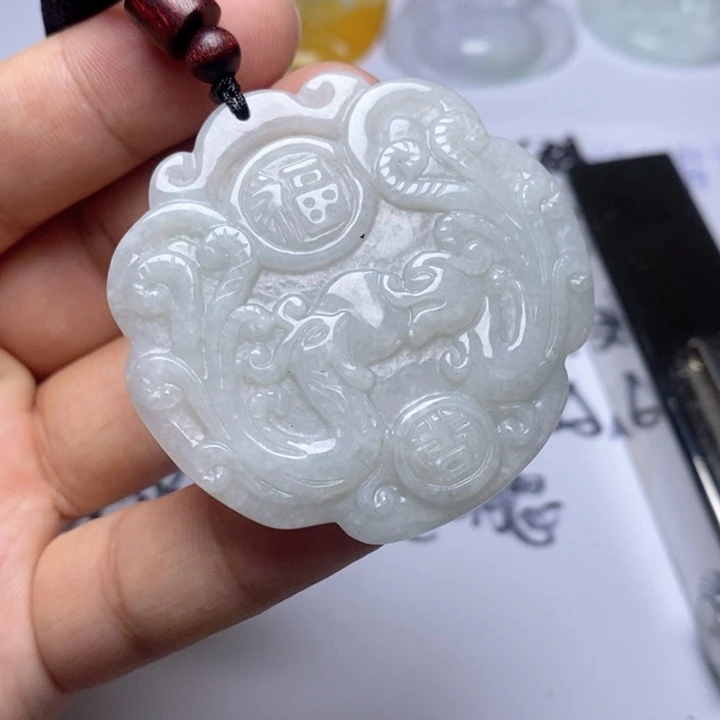 颈饰未镶嵌翡翠翡翠