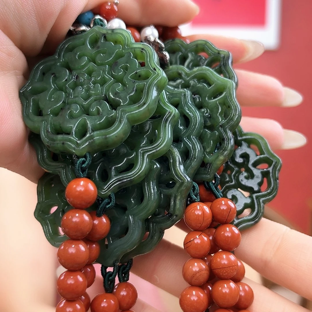 手链未镶嵌和田玉（碧玉）四方扣