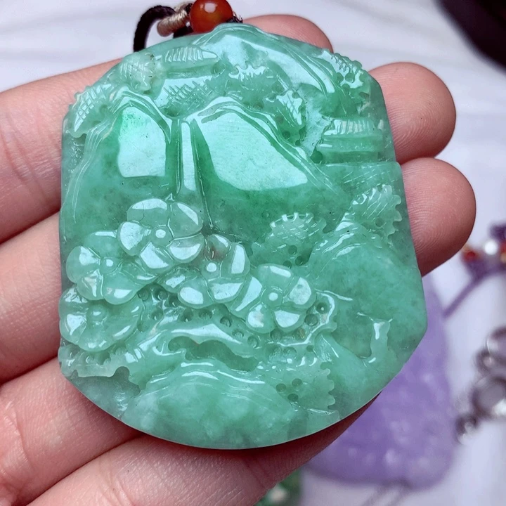 翡翠吊坠(不含链)未镶嵌