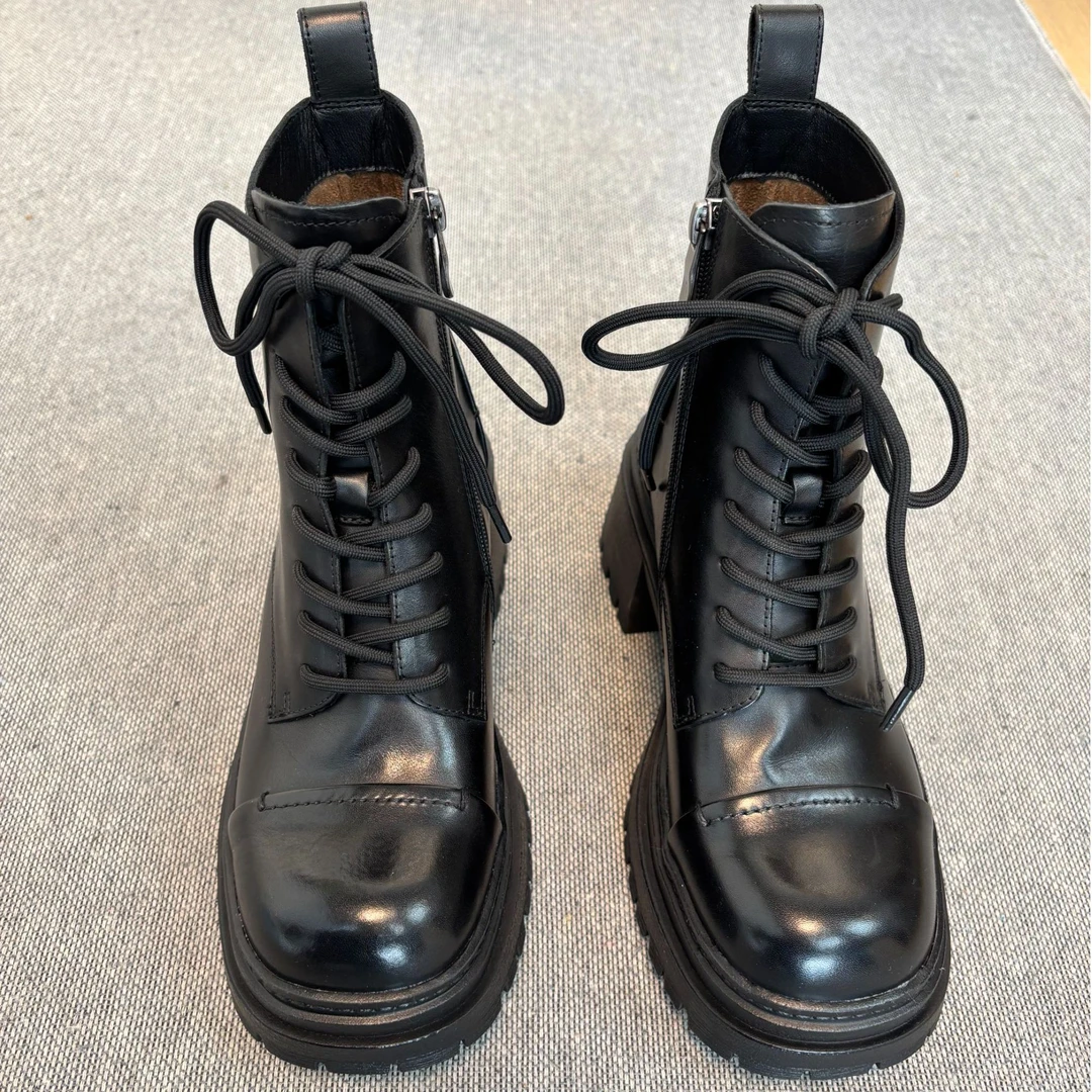 秋冬时尚百搭加绒真皮马丁靴女厚底系带粗跟圆头黑色女短靴748