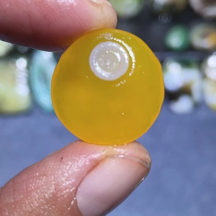 玛瑙/玉髓未镶嵌珠宝奇石