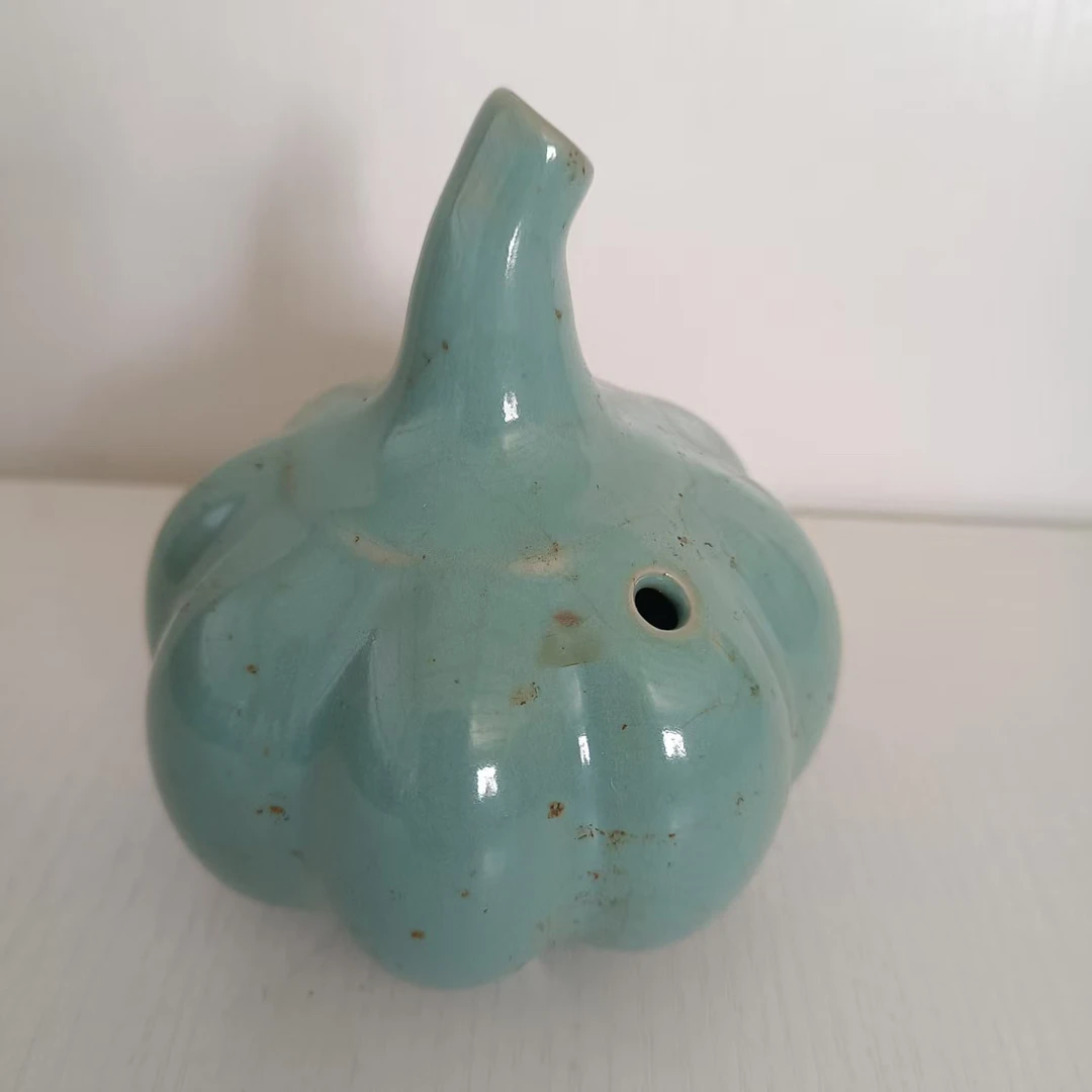 汝窑瓷器南瓜小摆件