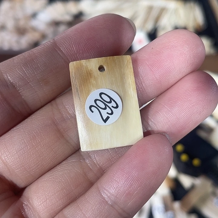 泥塑不打孔联系客服