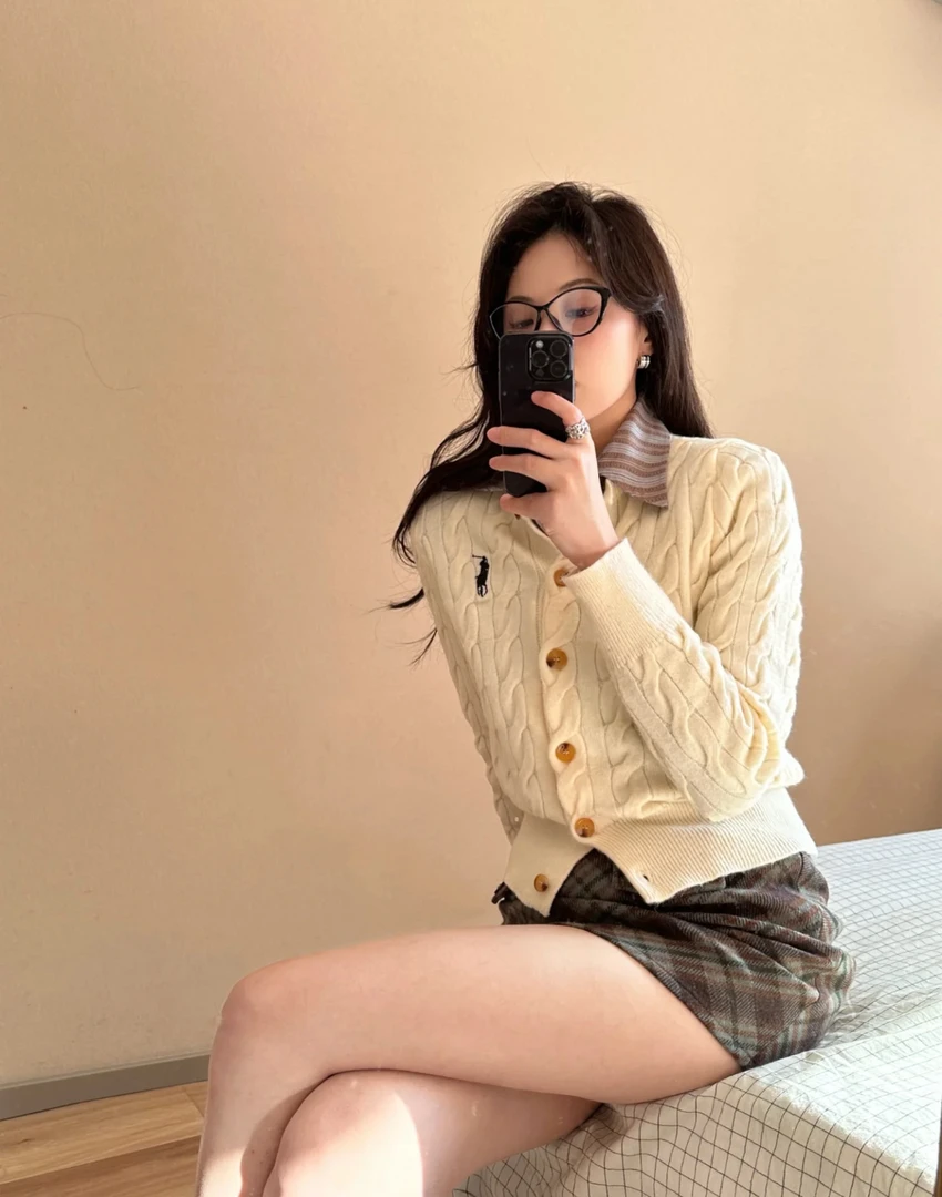 【羊毛】【粉丝福利】小马刺绣羊毛开衫外套女绞花毛衣女麻花加厚圆领