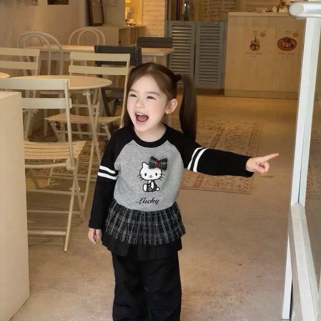 秋冬季韩版休闲风女宝卡通动漫拼色上衣  极简风工装休闲长裤套装