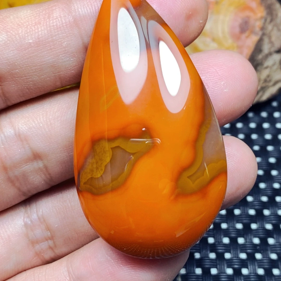 未镶嵌吊坠(不含链)玛瑙/玉髓?*
