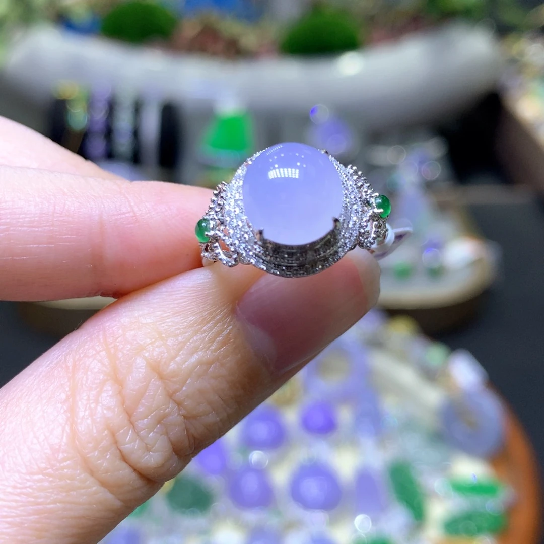 【闪购商品】翡翠颈饰18K金镶嵌翡翠吊坠项链