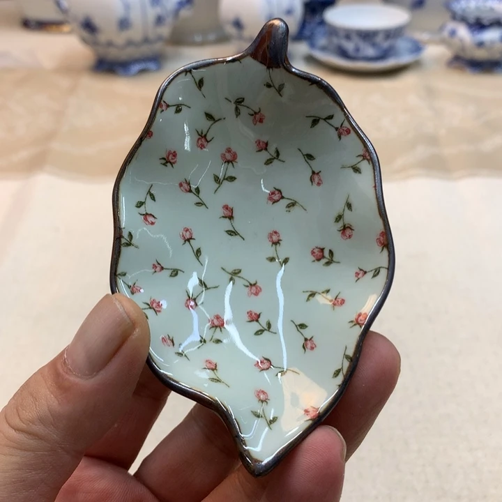 紫砂金瓷阁精品瓷器店